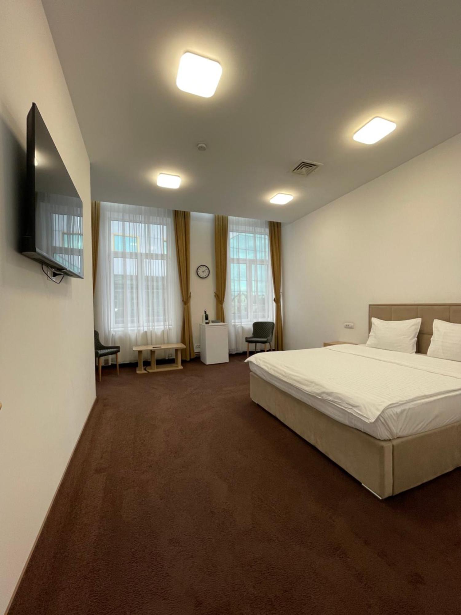 Resedinta Cina Hotell Braşov Eksteriør bilde
