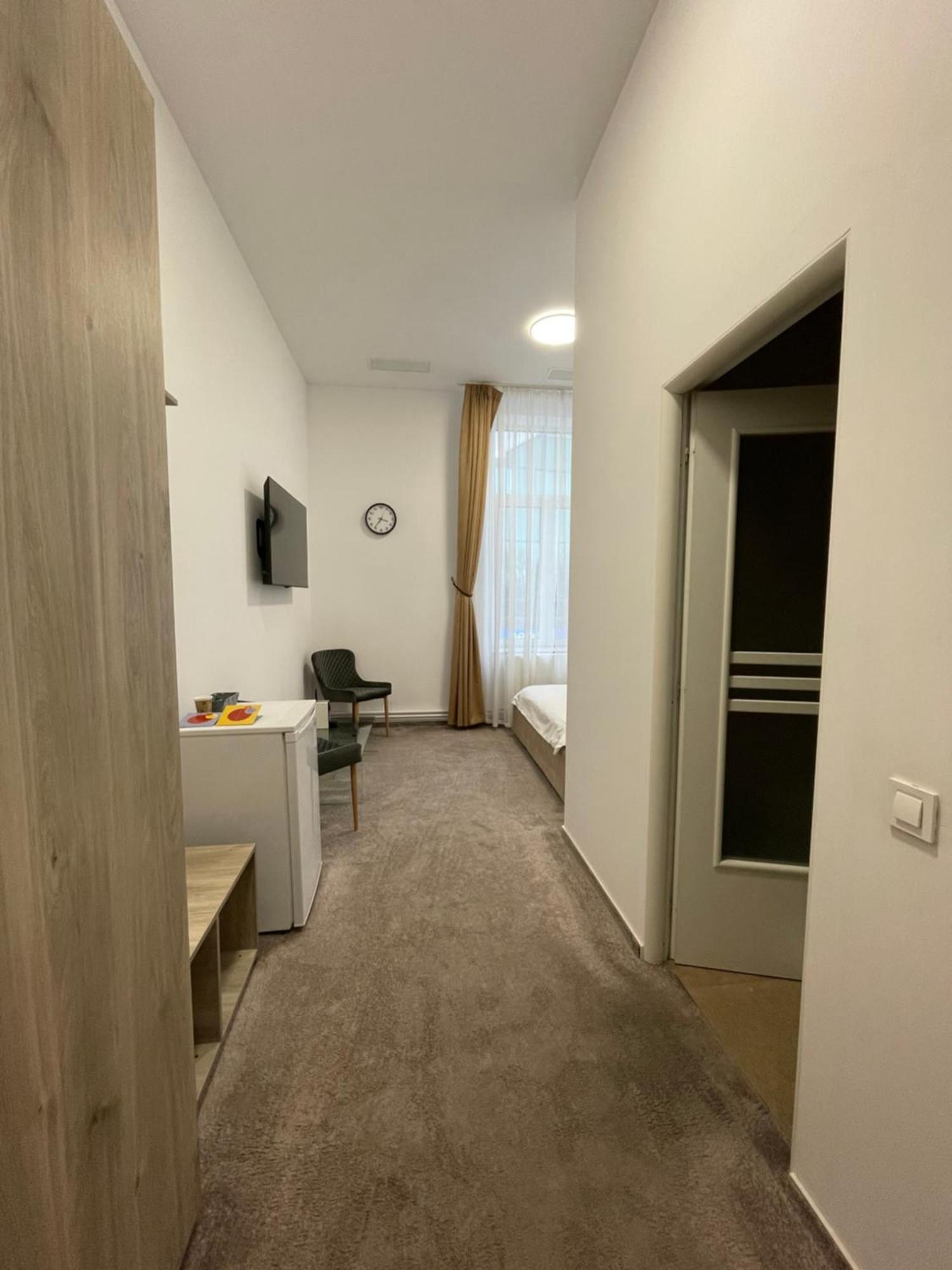 Resedinta Cina Hotell Braşov Eksteriør bilde