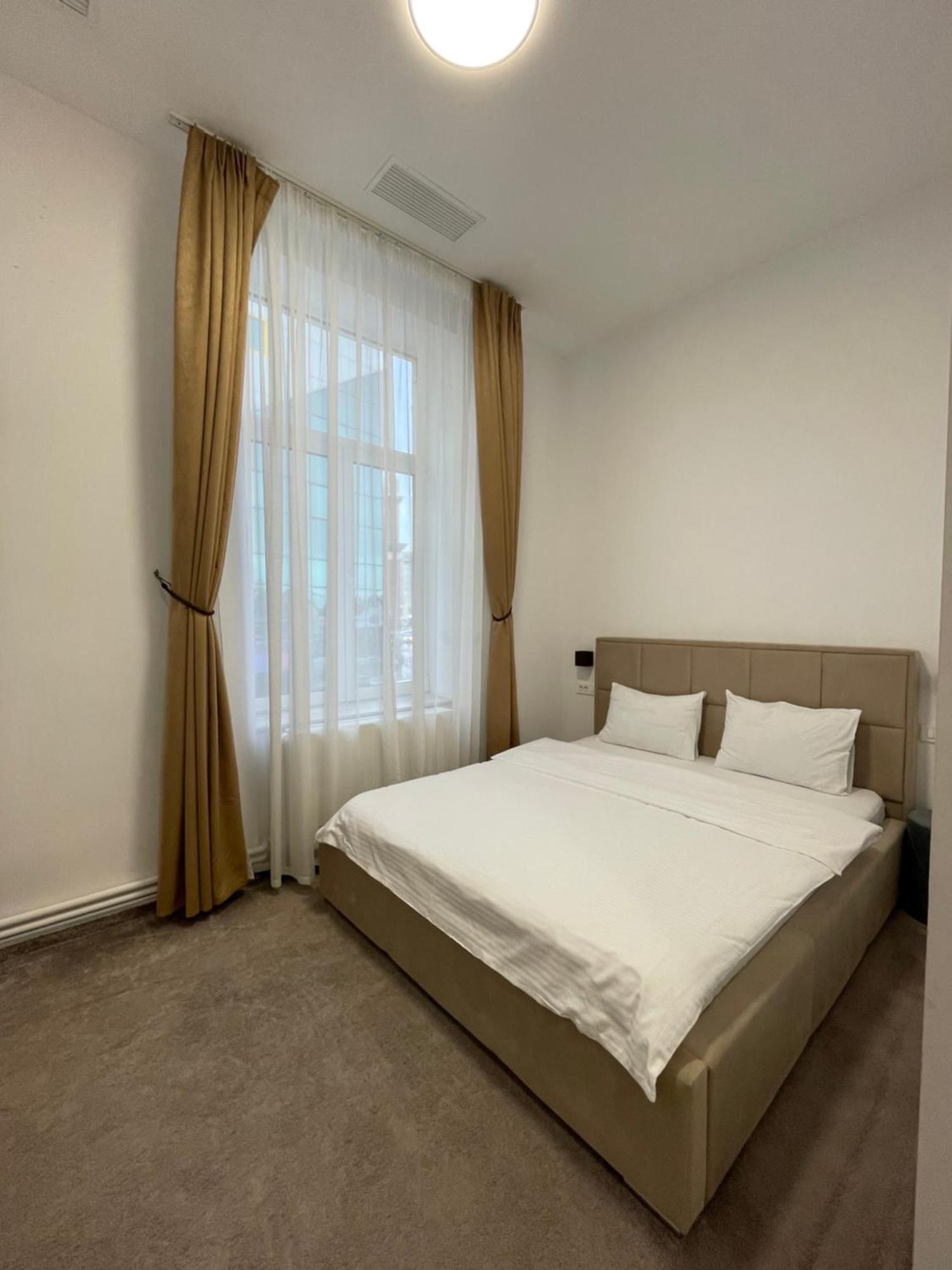 Resedinta Cina Hotell Braşov Eksteriør bilde
